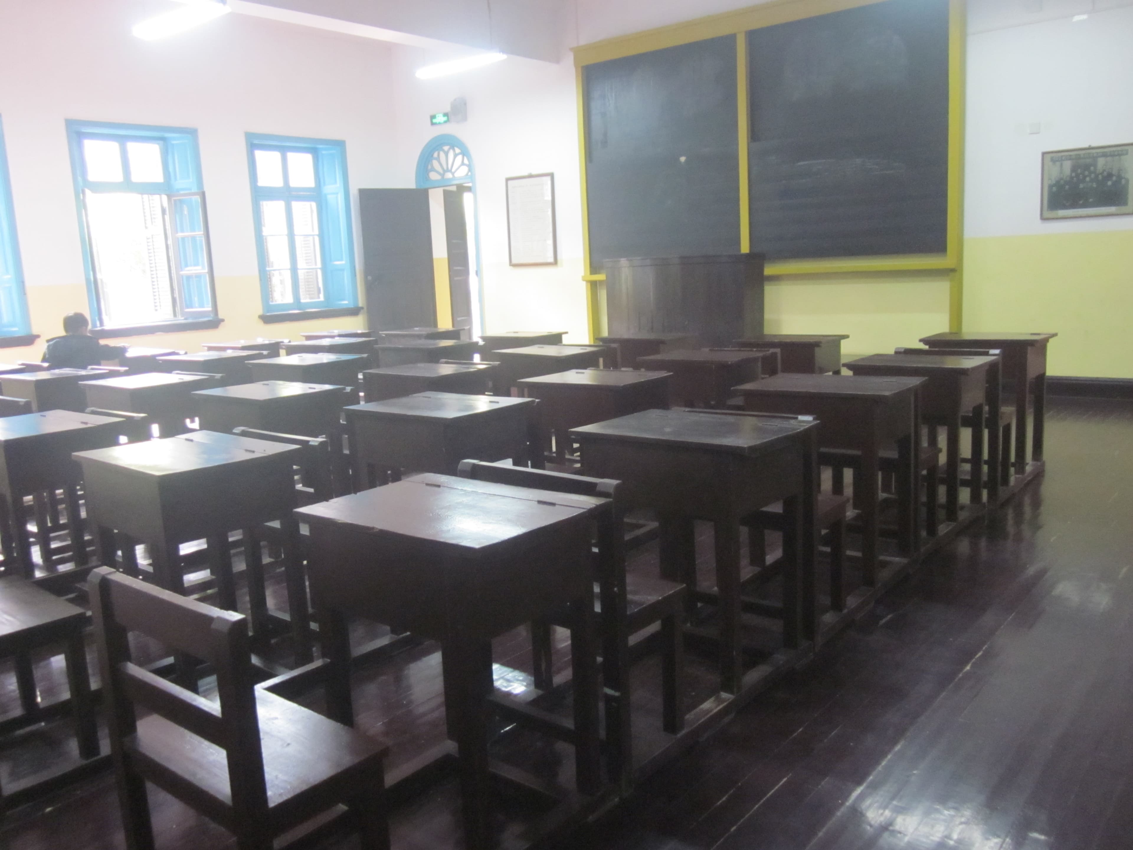 The sandstone arches and timber casements of Hunan First Normal School, where Mao Zedong studied between 1913 and 1918, Changsha