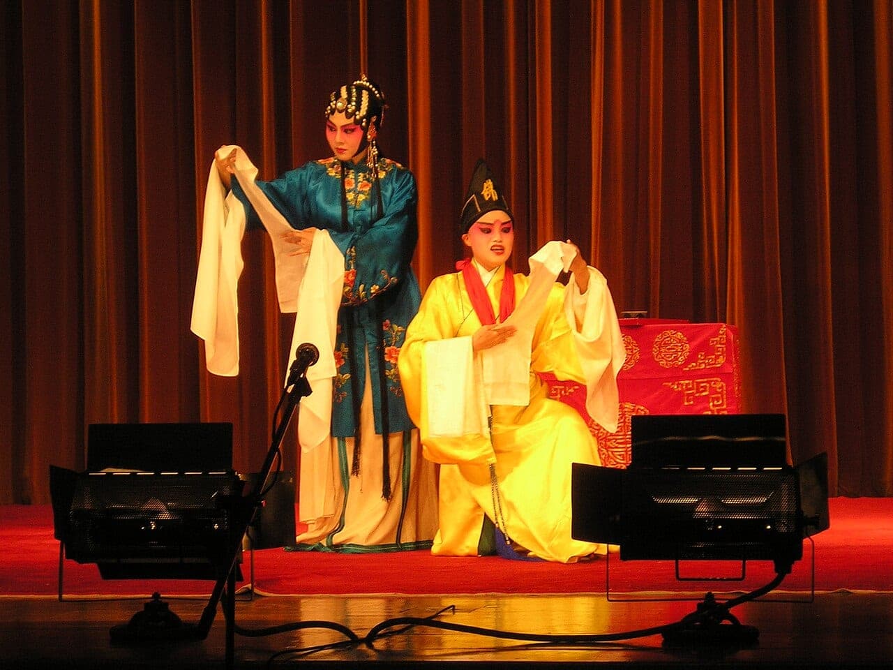Kunqu opera performance in traditional costume